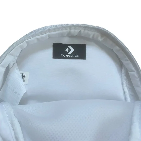 NWT CONVERSE WHITE & IVORY MESH MINI BACKPACK - Picture 4 of 7